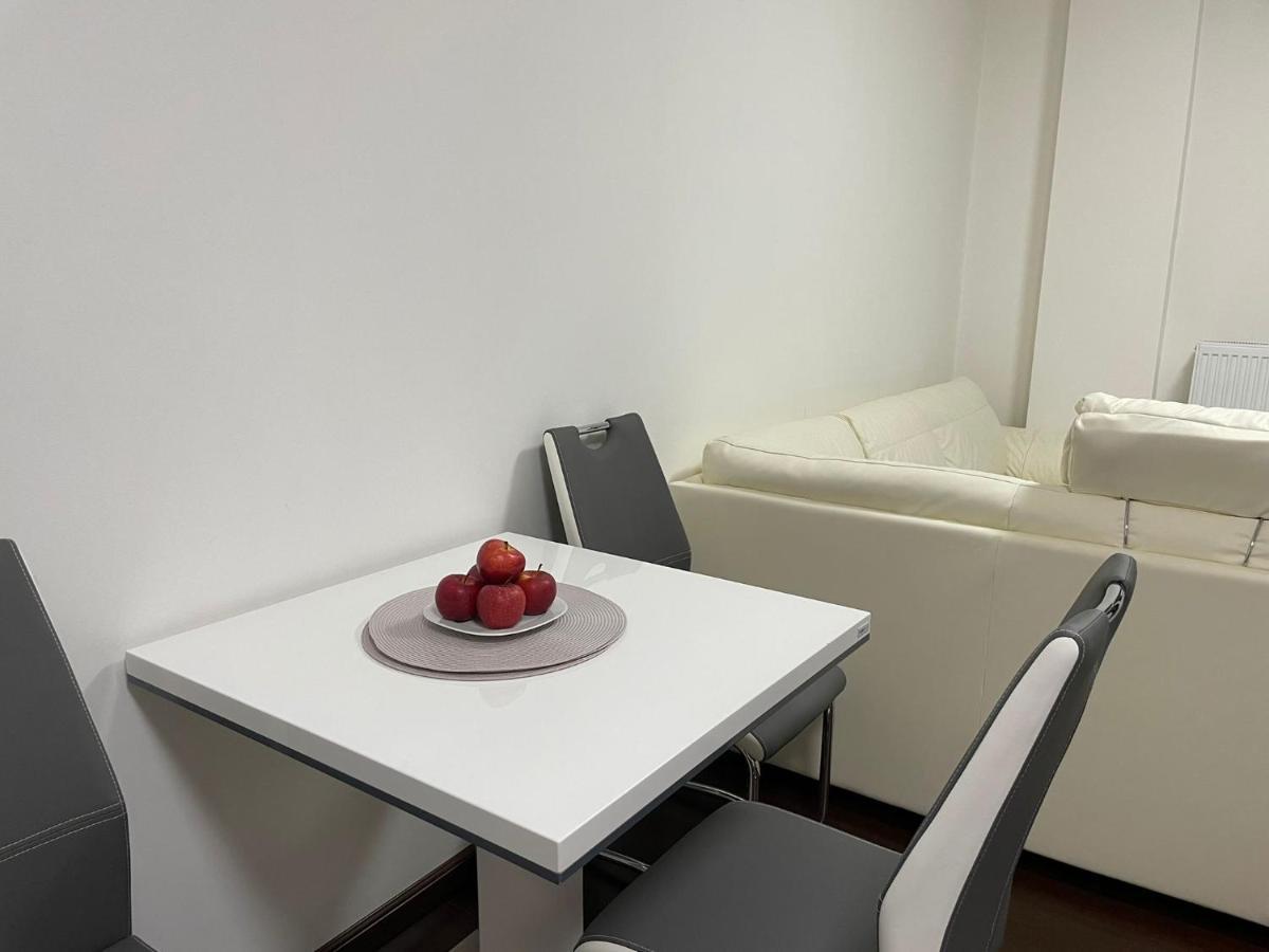 Spa Apartment Moser كارلوفي فاري المظهر الخارجي الصورة