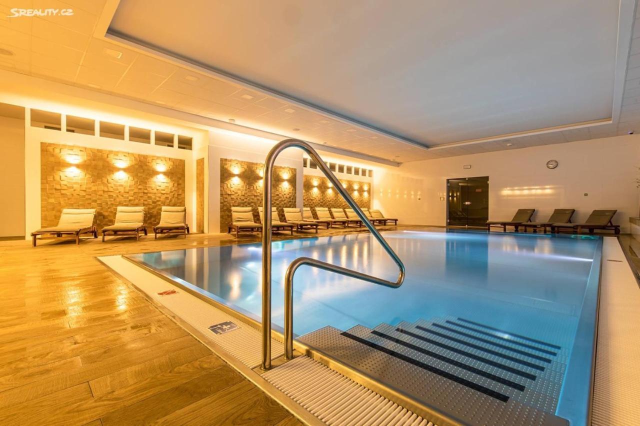 Spa Apartment Moser كارلوفي فاري المظهر الخارجي الصورة